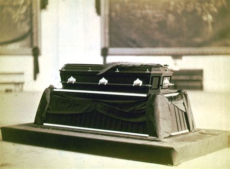 pamahiin sa abo ng patay|30 Filipino Funeral Superstitions (Pamahiin sa Patay).